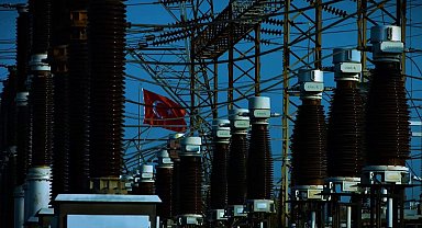 Türkiye'nin elektrik omurgası güçleniyor... 30 milyar dolarlık yatırımla yeni dönem