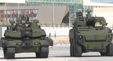 Türkiye'nin milli gururu sahnede... Cumhurbaşkanı Erdoğan: Altay ve Altuğ üretimi başlıyor