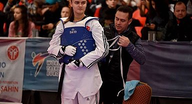 Uzunköprülü sporcu Başak'tan Türkiye üçüncülüğü