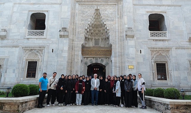 Yıldırımlı Gençlerden Tarihi Yolculuk