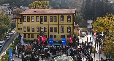 Alev Alatlı Şehir, Düşünce ve Sanat Merkezi açıldı