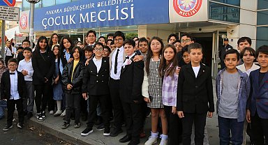 Ankara'nın çocukları meclis başkanını seçti