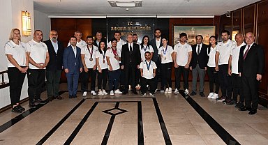 ASKİ'li sporculardan Başkan Yavaş'a ziyaret
