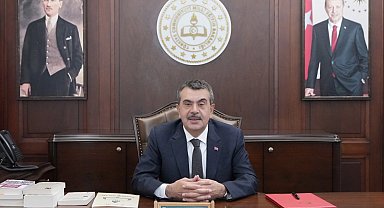 Bakan Tekin: Geleceğimizi her gün yeniden inşa ediyorsunuz