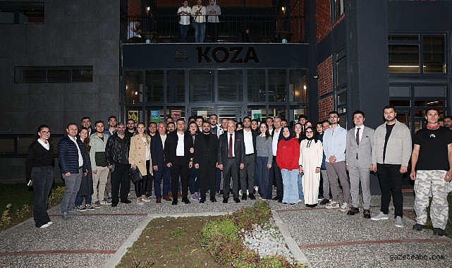 Başkan Şadi Özdemir’den üniversitelilere vize morali