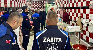 Bursa Gemlik'te dönercilere hijyen denetimi...10 kilo sağlıksız ürüne imha!