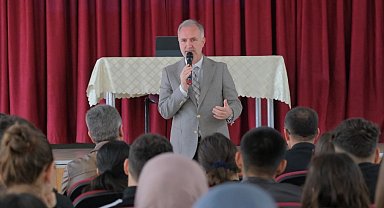 Bursa İnegöl'de Başkan Taban gençlere ufuk açıyor