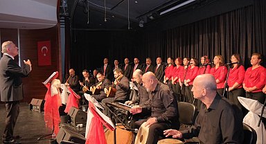 Bursa İnegöl'de Türk Halk Müziği Korosundan unutulmaz gece