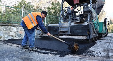 Bursa Osmangazi'de yol çalışmaları sürüyor