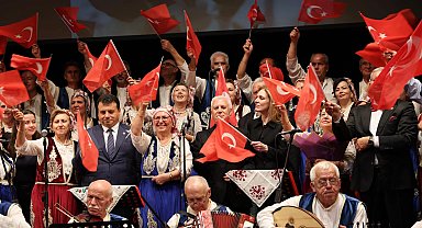 Bursa'da Atatürk'e Rumeli ezgileriyle anma