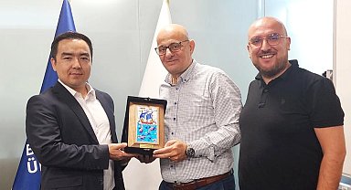 Bursa'dan dünyaya e-ihracat başlatıyor