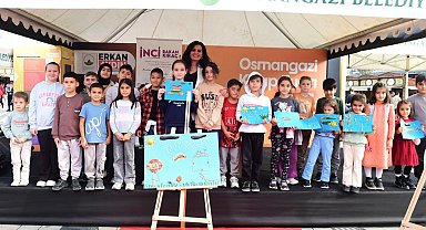 Bursalı 100 bini aşkın kitap sever Osmangazi'de buluştu