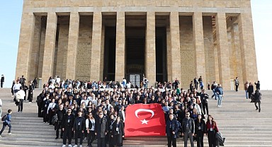 Bursalı gençler, Ata’nın huzuruna çıktı