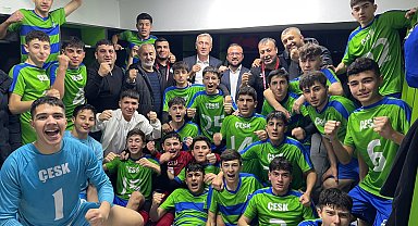 ÇESK U-16 Futbol Takımı şampiyon oldu