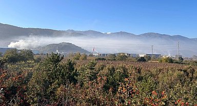 CHP'li Milletvekilleri Kestel ve Gürsu'daki hava kirliliğine dikkat çekti... Sanayi bacaları filtre çalıştırmıyor!