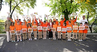 Çocuklar Sonbaharın Renklerini Sanata İşledi