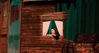 Deli Ayten" Efsanesi yeniden sahnede