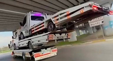 Düzce bağlantı yolunda üç çekici 'üst üste' şovu!