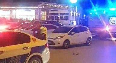 Düzce'de otomobille çarpışan motosiklet sürücüsü yaralandı