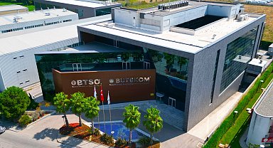 Geleceğin üretim teknolojileri BUTEKOM'da masaya yatırıldı