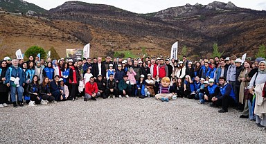 Gürsu Tek Yürek Oldu