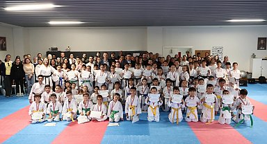 İzmir Aliağa'da 75 sporcu yeni kuşağa sahip oldu