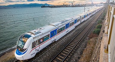 İzmir Büyükşehir'den Tugay'dan TCDD'ye sert çıkış: Ray kirasını sıfırlayın, 90 dakikayı hemen getireyim