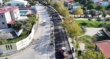 İzmir'de Urla'ya iki caddeye yeni çehre 