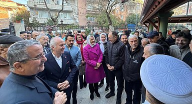 İzmit'te Başkan Hürriyet'ten sabah mesaisi