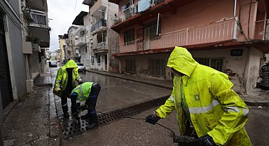 İZSU, İzmir'de kuvvetli yağışlara karşı acil durum planını devreye aldı