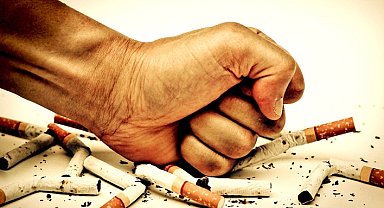 Kamuda sigara içenlere sıkı denetim geliyor