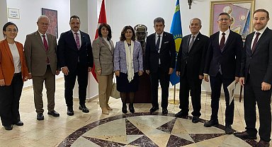 Kazakistan Almatı'da sempozyum ve festival heyecanı