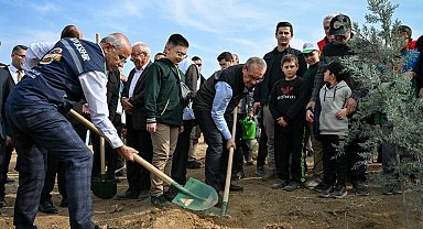 Malatya'da 2 bin 200 fidan toprakla buluştu