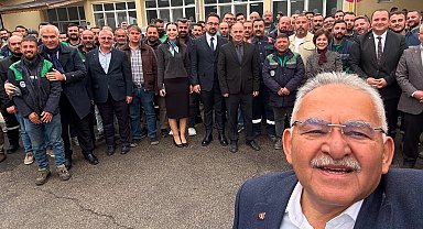 Memduh Büyükkılıç Büyükşehir personeliyle buluştu