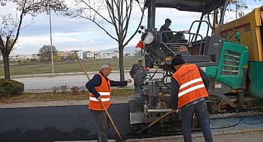 Osmangazi’de Park İçi Yollar Yenilendi