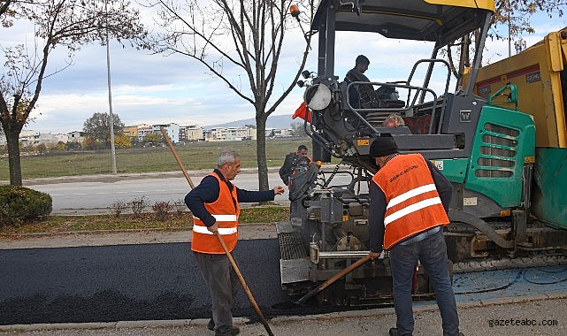 Osmangazi’de Park İçi Yollar Yenilendi