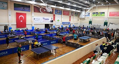 Osmangazi’de Veteran Sporcular Final İçin Ter Döktü