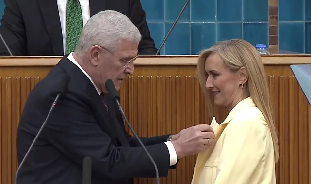 Prof. Dr. İpek Özkal Sayan İYİ Parti'ye katıldı