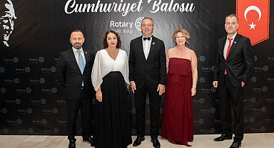 Rotaryenlerden, Cumhuriyetimize yakışan balo 