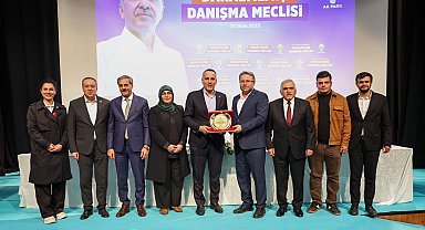 Sakarya'da Başkan Alemdar, İl Danışma Meclisi'nde hizmetleri anlattı