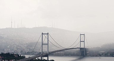 Sıcaklıklar mevsim normallerinin üzerinde... Kuzeybatıda sağanak alarmı!