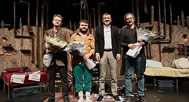 "Sığıntılar" Denizli'de sanatseverlerle buluştu