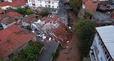 Sındırgı Beşik Gibi Sallanıyor