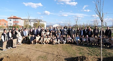 572 Fidanlı Koruluk Akhisar’a Nefes Olacak