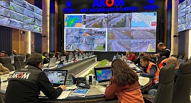 AKOM'da kriz masası kuruldu... İstanbul'da ekipler teyakkuzda!