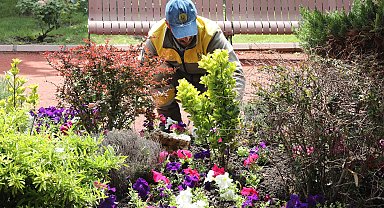 Ankara Keçiören'de seradan parklara uzanan yeşil yolculuk