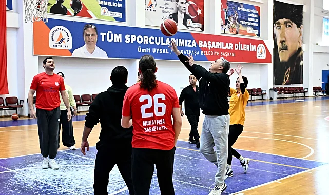 Antalya Muratpaşa'dan amatör spora nakdi destek