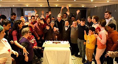 Antalya'da yeni yıla Engelsiz Kafe'de 'merhaba' dediler