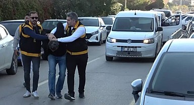 Aranan Zanlı, Sahte İsimle ‘Yazar’ Oldu