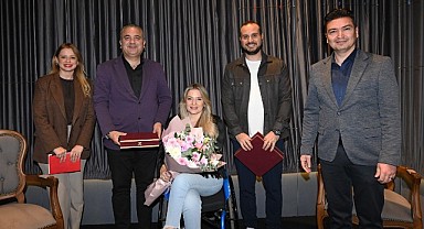 ‘Asla Pes Etmeyenler’ Yüreklere Dokundu